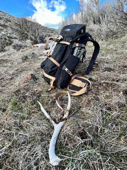 Black and Coyote Tan Nightshift pack with antler sheds